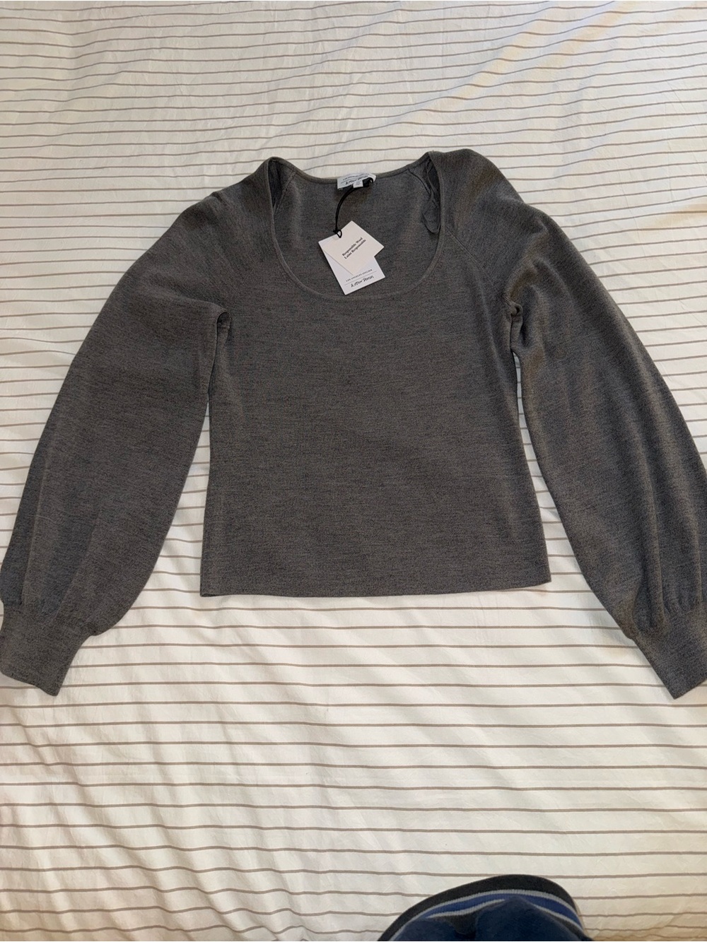 & Other Stories Gray Scoop Neck Puff Sleeve Knit Top